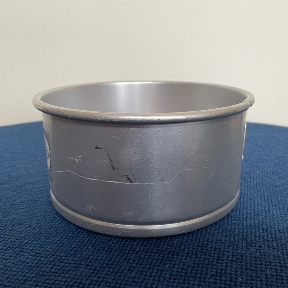 Wilton Springform Pan - Picture 4 of 7